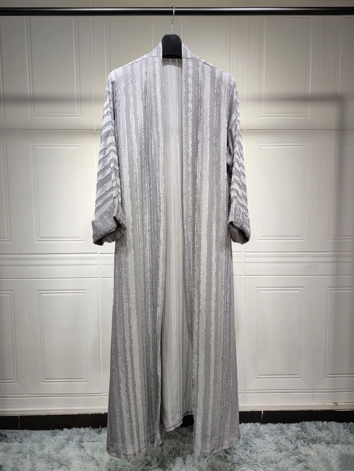 2024 New Fashion Muslim Kimono Abaya Solid Striped Retro Ethnic Cardigan Robe Dubai Middle Eastern Saudi Arabia Eid Clothes