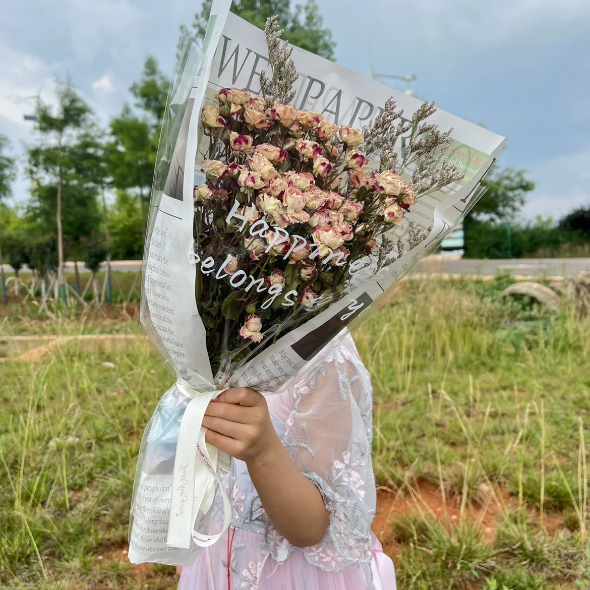 A Beautiful Day Gift Rose Dried Flower Bundle Daisy Teddy Sunflower Rose Dried Flower True Flower Dried Flowers Grand Vase