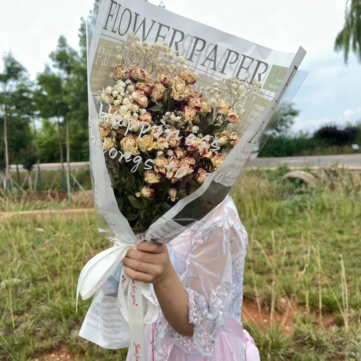 A Beautiful Day Gift Rose Dried Flower Bundle Daisy Teddy Sunflower Rose Dried Flower True Flower Dried Flowers Grand Vase