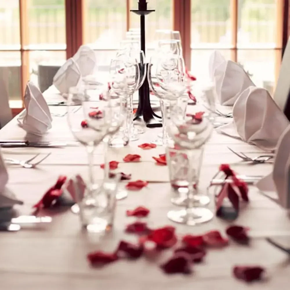 2000/100Pcs Artificial Fake Rose Petals Colorful Simulation Silk Rose Petal For Valentines Day Wedding Party Romantic Decoration 2000/100Pcs Artificial Fake Rose Petals Colorful Simulation Silk Rose Petal For Valentines Day Wedding Party Romantic Decoration